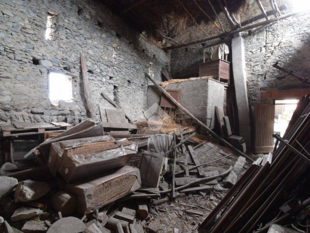 Rustico / casale a Chatillon in Via Robert Pellissier, 3 - Foto 2