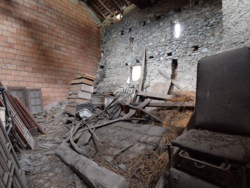 Rustico / casale a Chatillon in Via Robert Pellissier, 3 - Foto 3