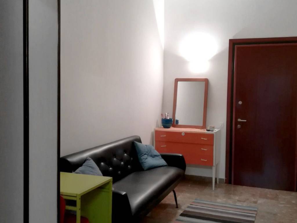 Appartamento a Pavia in Via Giovanni Ingrao, 9 - Foto 2