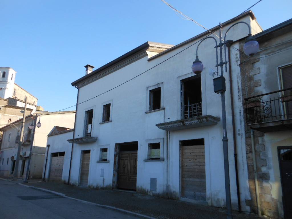 Casa indipendente a Vairano patenora in Via 4 Novembre - Foto 2