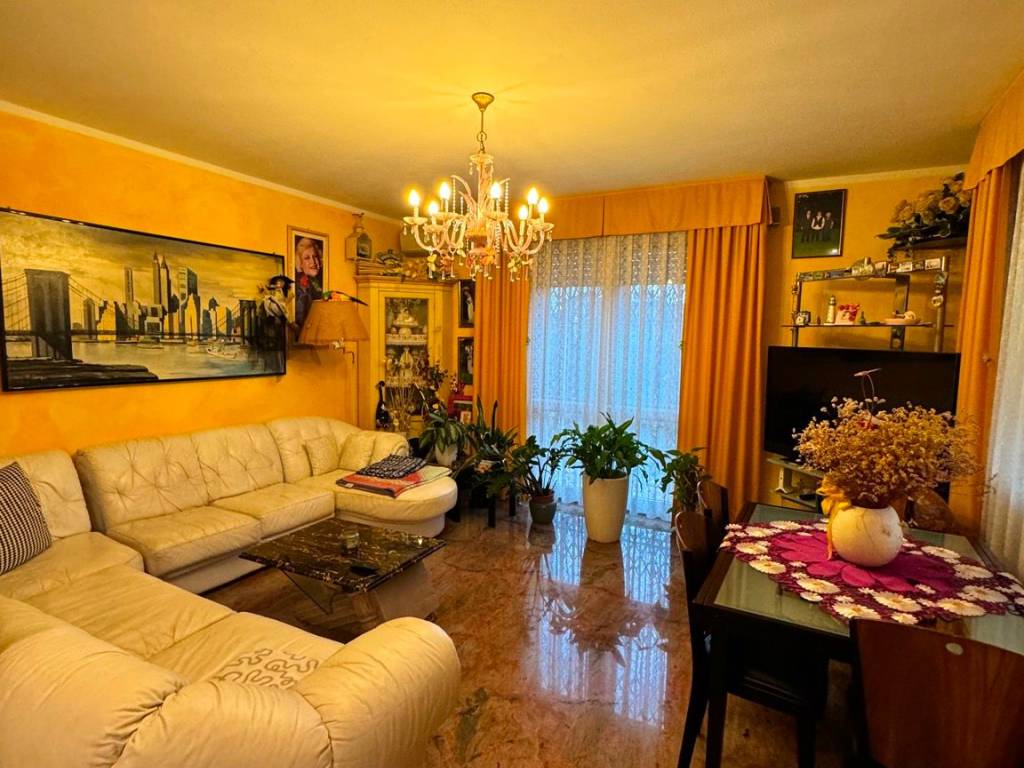 Appartamento a Pietrasanta in Via Italia - Foto 3