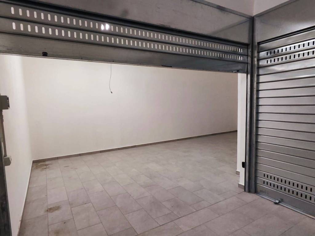 Box / garage a Viterbo in Via Belluno - Foto 3