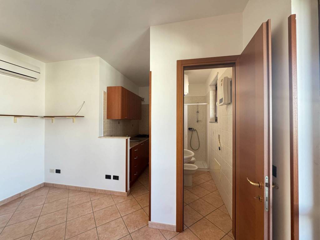 Appartamento a Lecce in Via Dante De Blasi, 66 - Foto 4