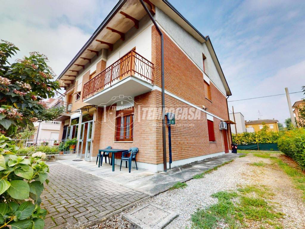 Casa indipendente a Carpi in Via Cornelio Nepote - Foto 2