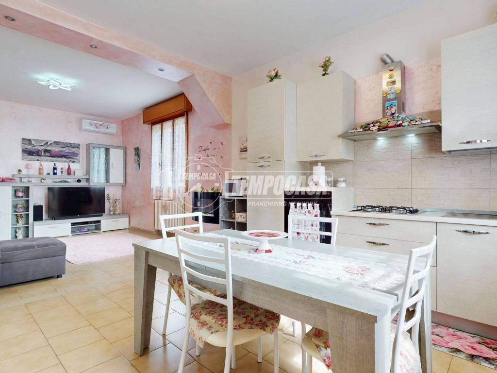 Casa indipendente a Carpi in Via Cornelio Nepote - Foto 5