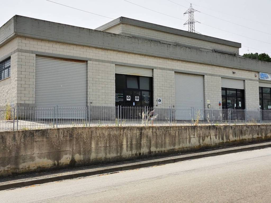 Immobile a Ancona in Via Achille Grandi, 44 - Foto 2
