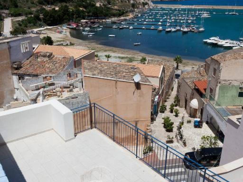 Appartamento a Castellammare del golfo in Via Renda - Foto 4