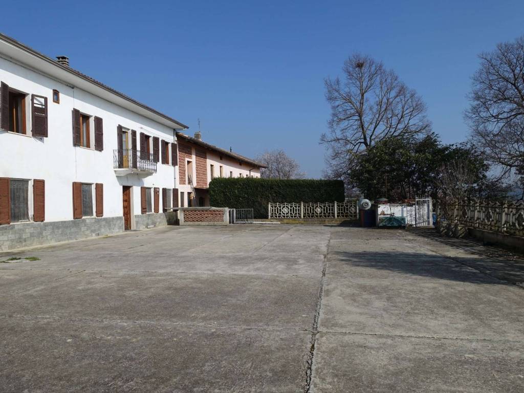 Rustico / casale a Agliano terme in Regione Brussacco - Foto 3