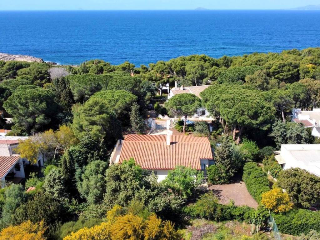 Villa a Sant'anna arresi in Via del Pino d'Aleppo - Foto 2