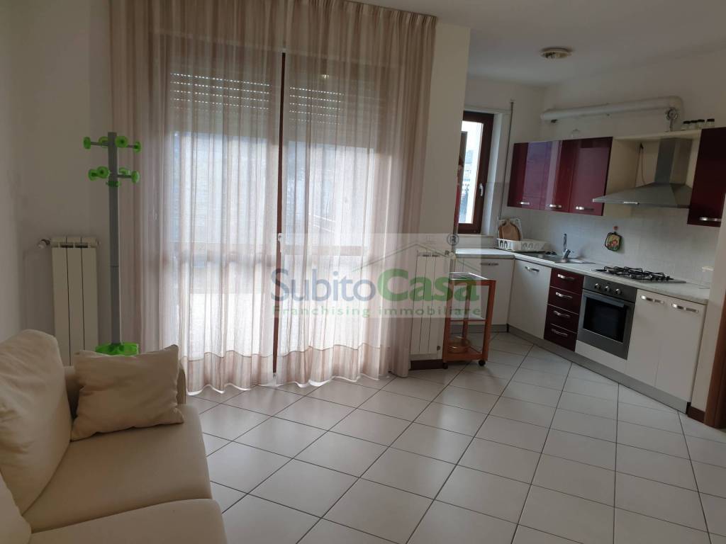 Appartamento a Chieti in Via Papa Giovanni Paolo II, 47 - Foto 2