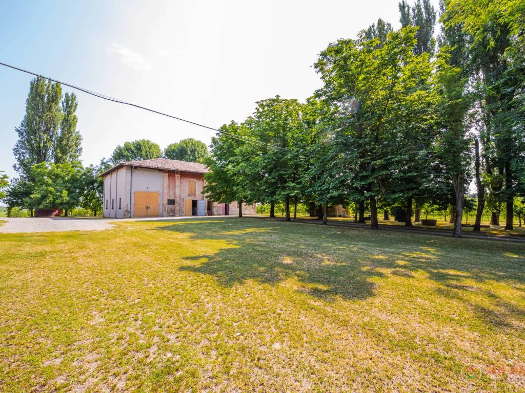 Casa indipendente a San giovanni in persiceto in Via Reno Vecchio, 1 - Foto 4