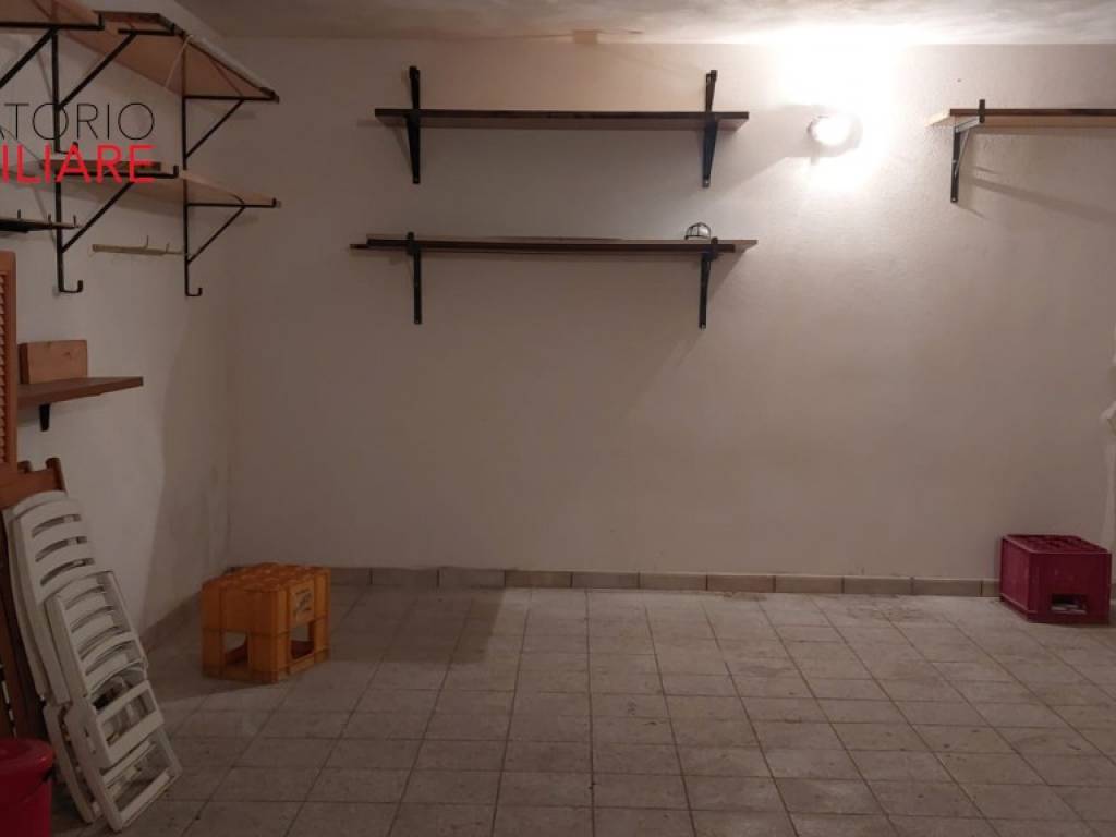 Box / garage a Lecce in via Dante De Blasi - Foto 2