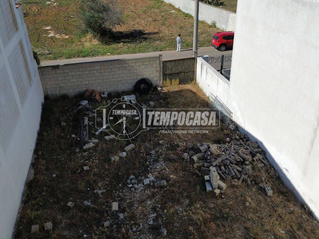 Terreno a Lizzanello in Via Guido Gozzano 6 - Foto 5