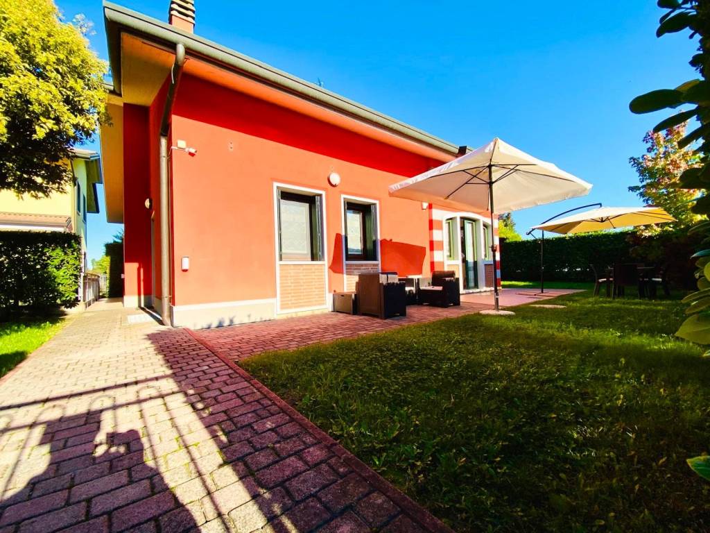 Villa a Bovolone in Via Giuseppe Garibaldi, 52 - Foto 3