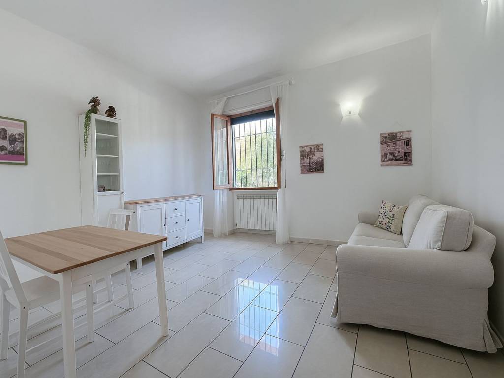 Appartamento a Prato in Via Argonne, 121 - Foto 2