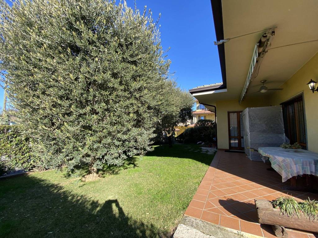 Villa a Castegnato in Via 1 Maggio - Foto 3