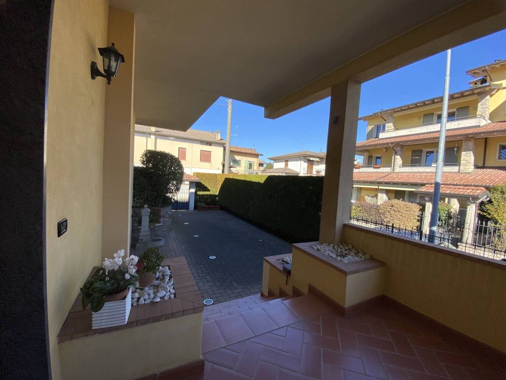 Villa a Castegnato in Via 1 Maggio - Foto 4