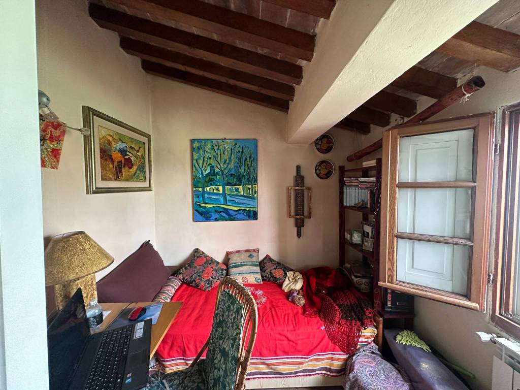 Casa indipendente a Prato in Via Matteo degli Organi, 190 - Foto 2