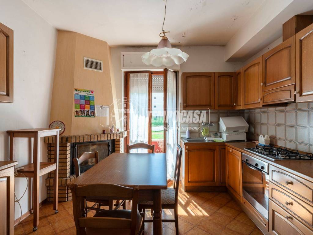 Appartamento a Matelica in Via Pietro Nenni - Foto 3