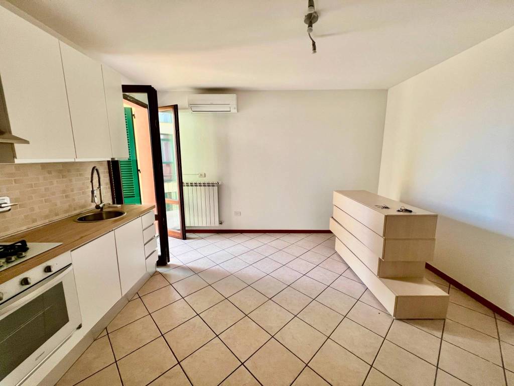 Appartamento a Campi bisenzio in Via dei Confini - Foto 2
