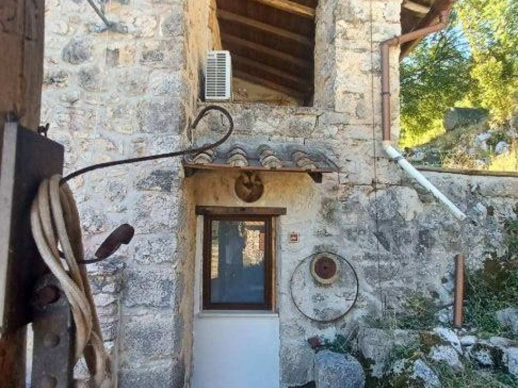 Appartamento a Amaseno in Contrada Vettia - Foto 3