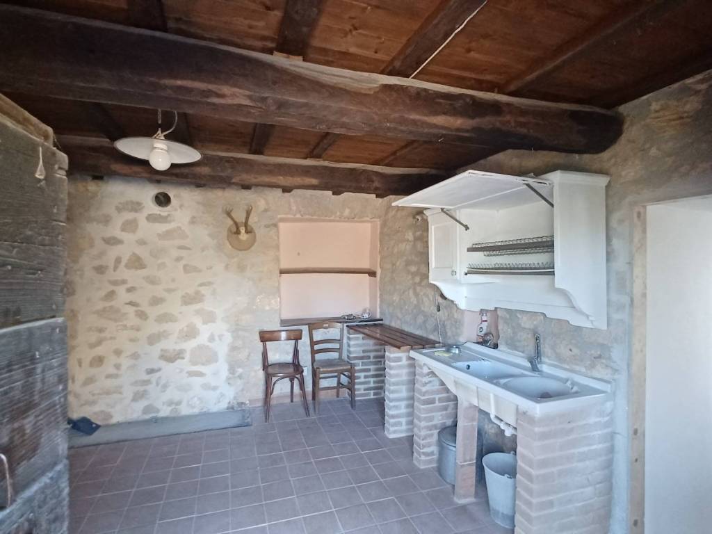 Appartamento a Amaseno in Contrada Vettia - Foto 4