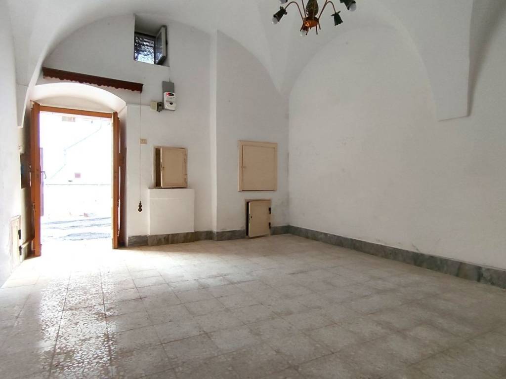 Appartamento a Ceglie messapica in Vico V Santoro Urgesi s.n.c - Foto 4