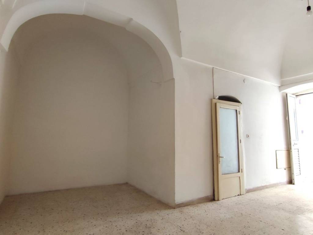 Appartamento a Ceglie messapica in Via Baracca s.n.c - Foto 2