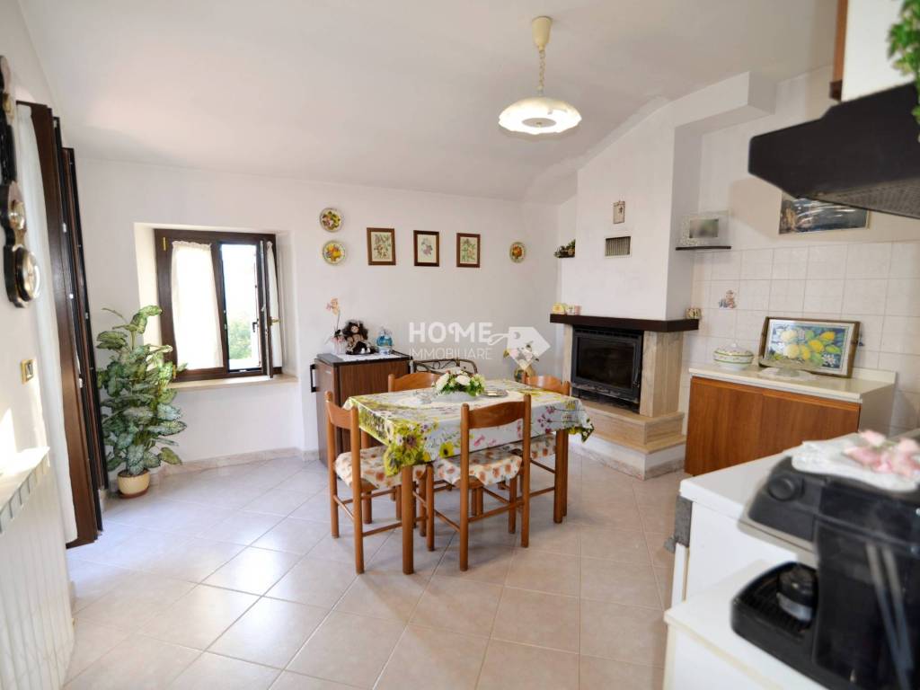 Rustico / casale a Gualdo in Contrada Zazza - Foto 2