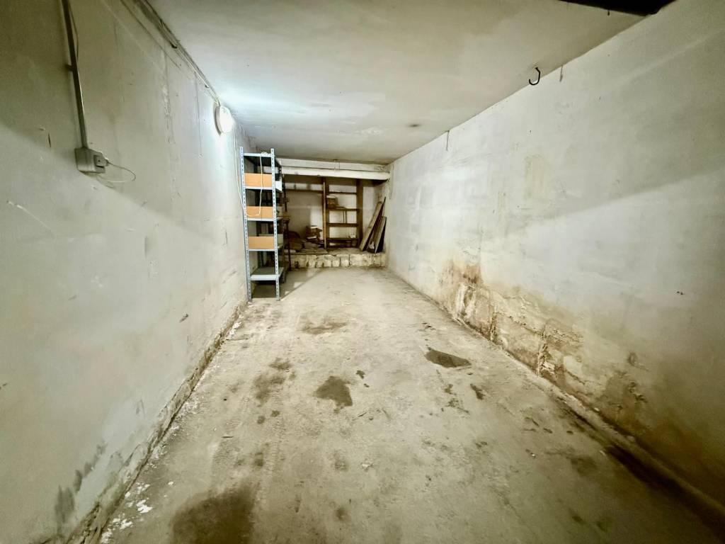 Box / garage a Ladispoli in Via Amalfi - Foto 5