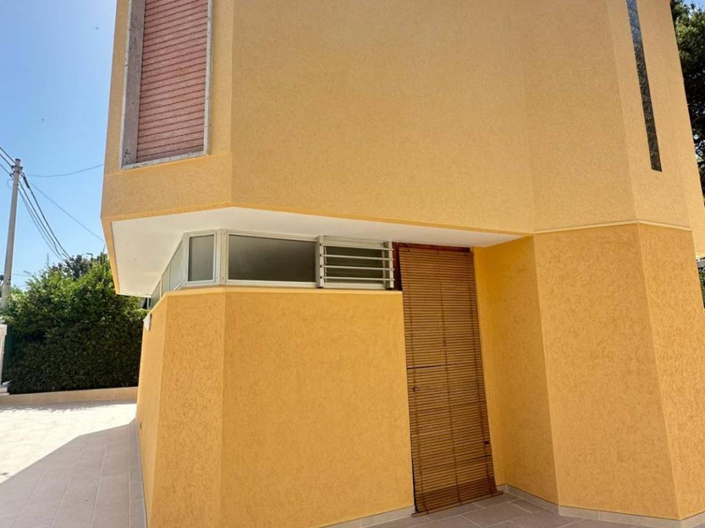 Villa a Carovigno in Via Fortore - Foto 2