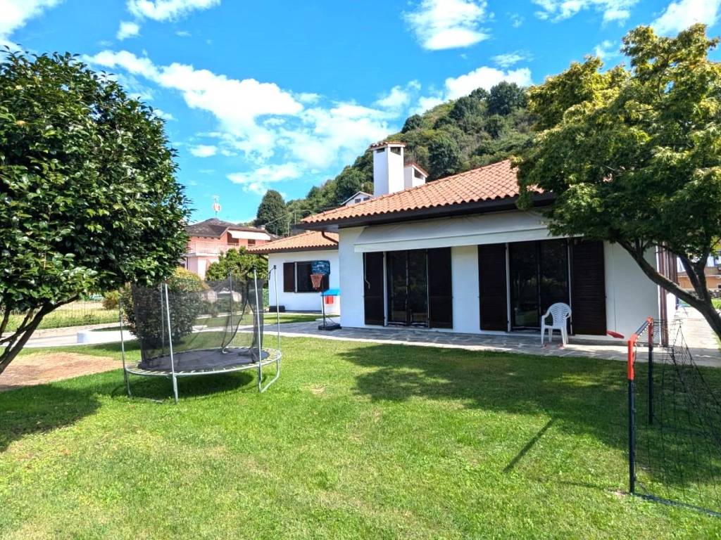 Villa a Briga novarese in Viale Giacomo Matteotti - Foto 3