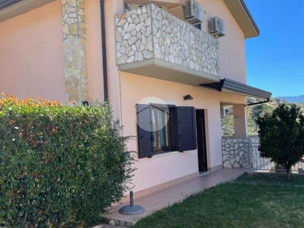 Villetta a schiera a San pietro in guarano in Via padula due forni - Foto 2