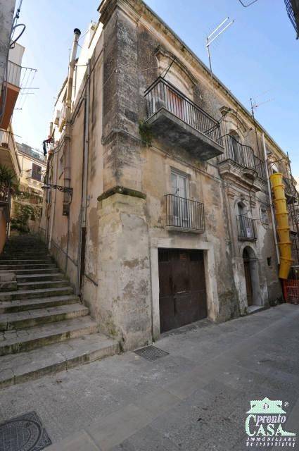 Casa indipendente a Ragusa in VIA CAP. BOCCHIERI, 26 - Foto 2
