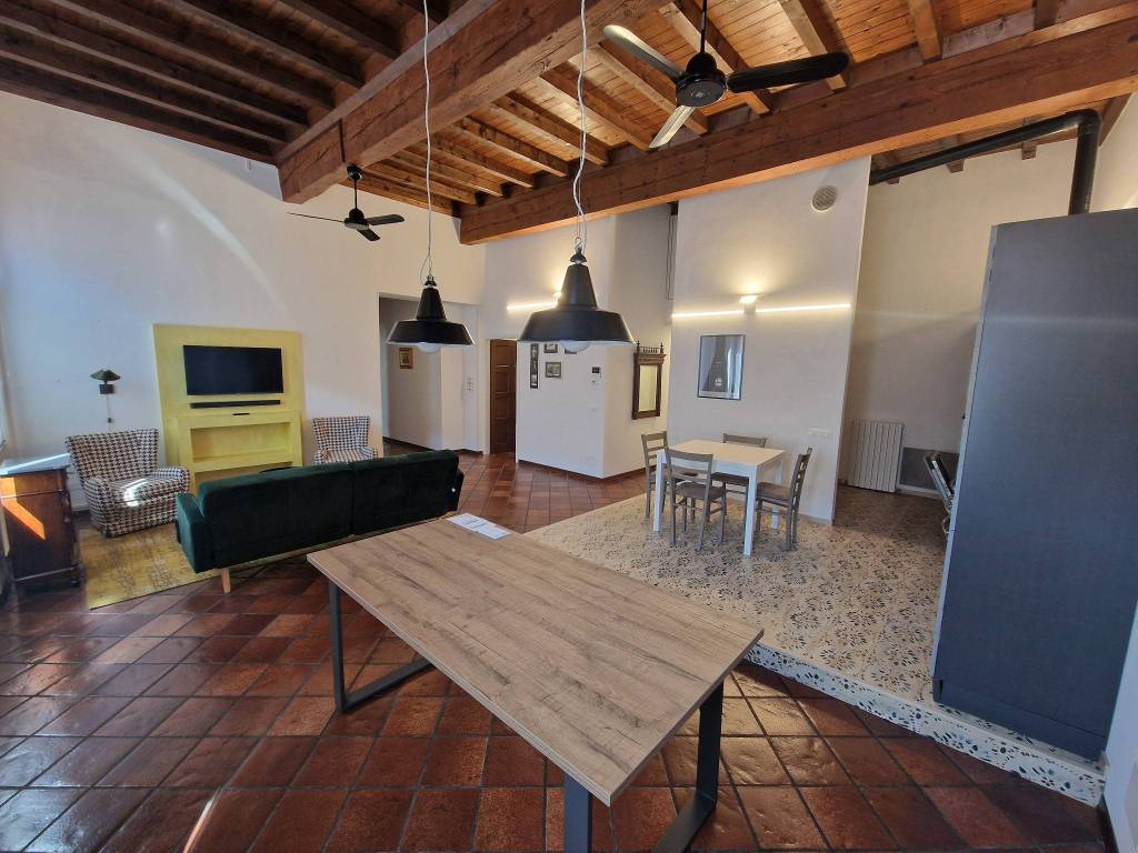 Appartamento a Mantova in Via Gilberto Govi - Foto 4