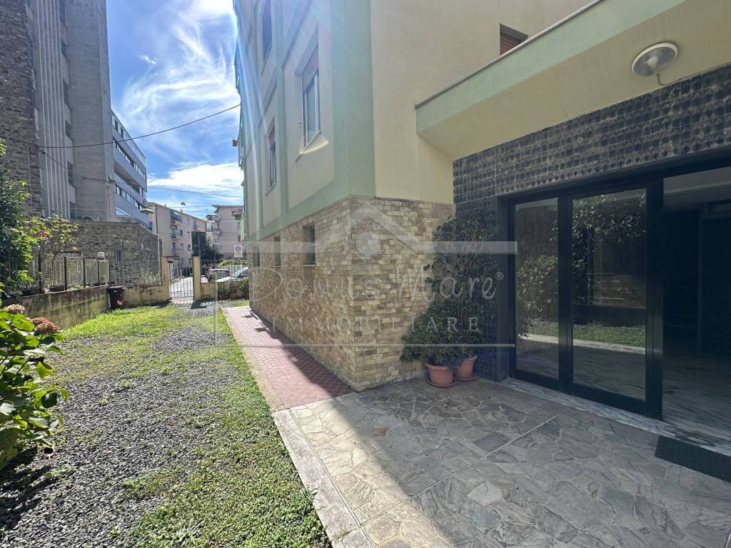 Appartamento a Albissola marina in Via Giacomo Puccini, 18 - Foto 4
