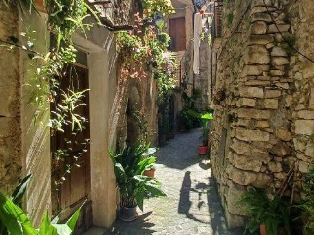 Appartamento a Amaseno in Via del Giglio - Foto 2