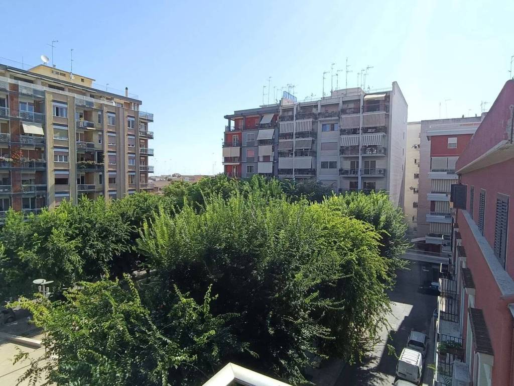 Appartamento a Barletta in Piazza Federico Ii Di Svevia, 28 - Foto 5