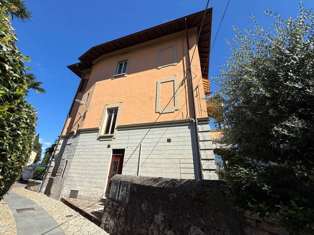 Appartamento a Menaggio in Via Annetta e Celestino Lusardi, 14 - Foto 4