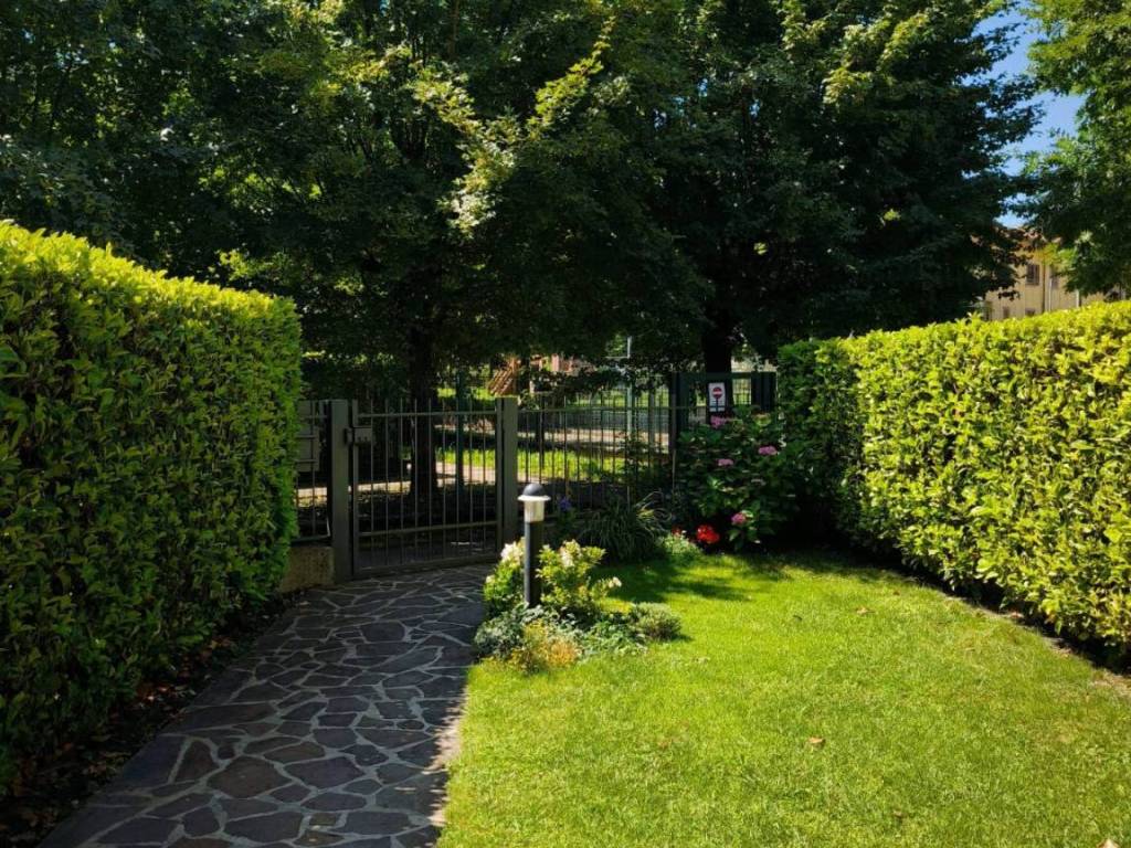Villetta a schiera a Villa d'ogna in Via Madre Teresa di Calcutta, 451 - Foto 4