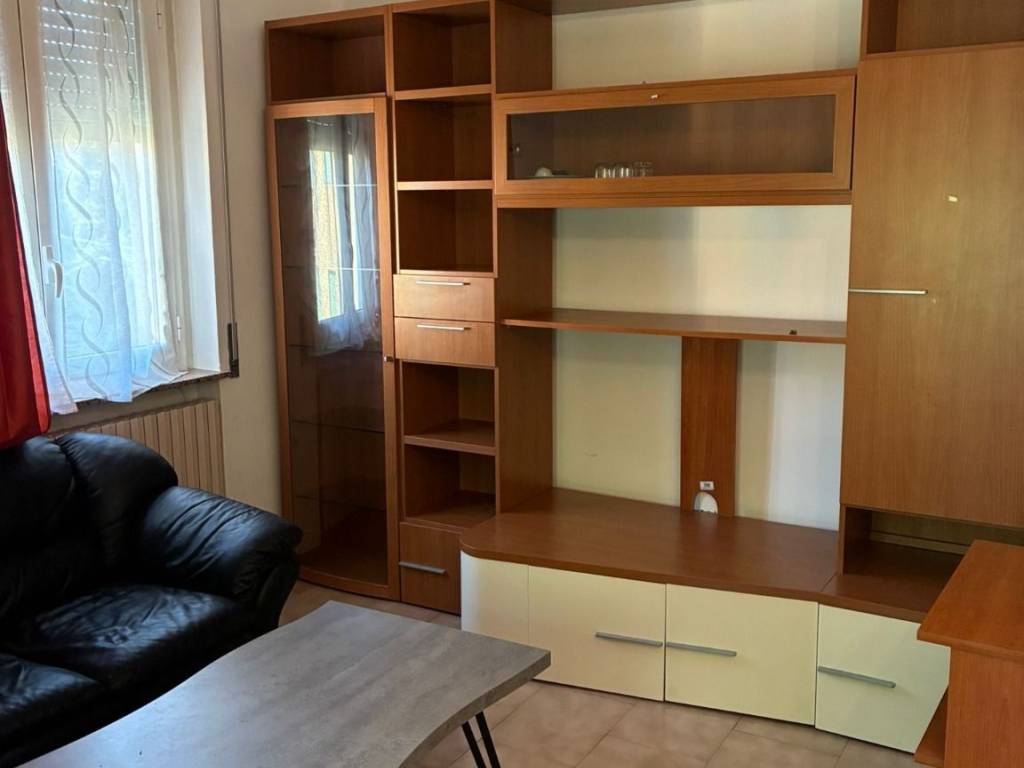 Appartamento a Somma lombardo in Via Giuseppe Verdi - Foto 3