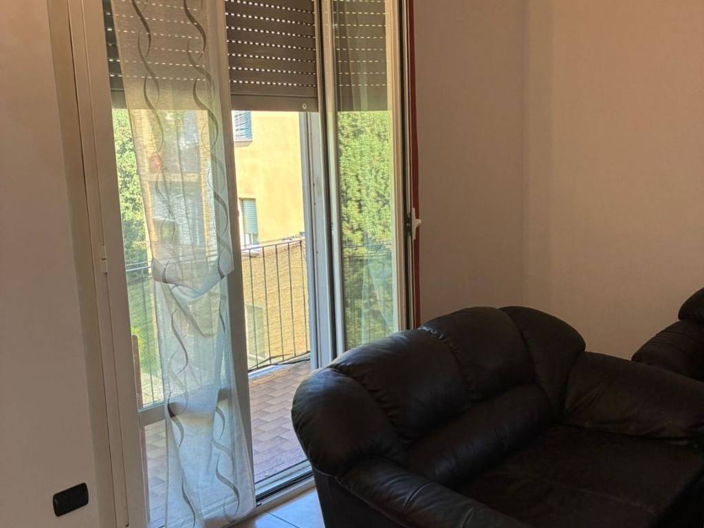 Appartamento a Somma lombardo in Via Giuseppe Verdi - Foto 5