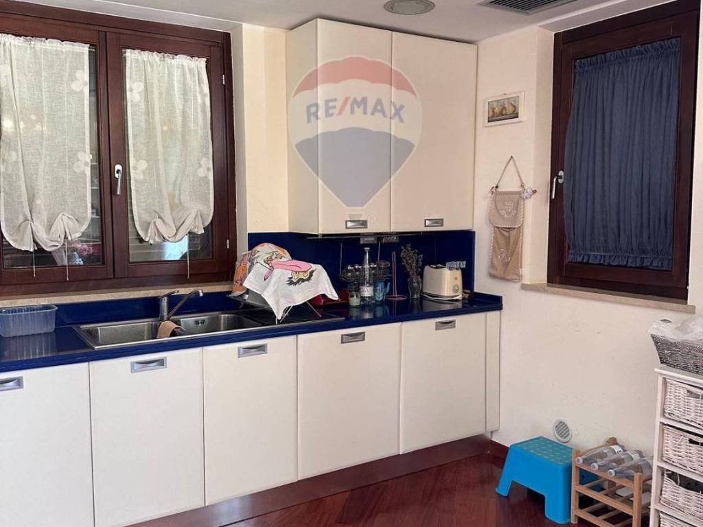 Appartamento a Sperlonga in Via Pallade Athena - Foto 2