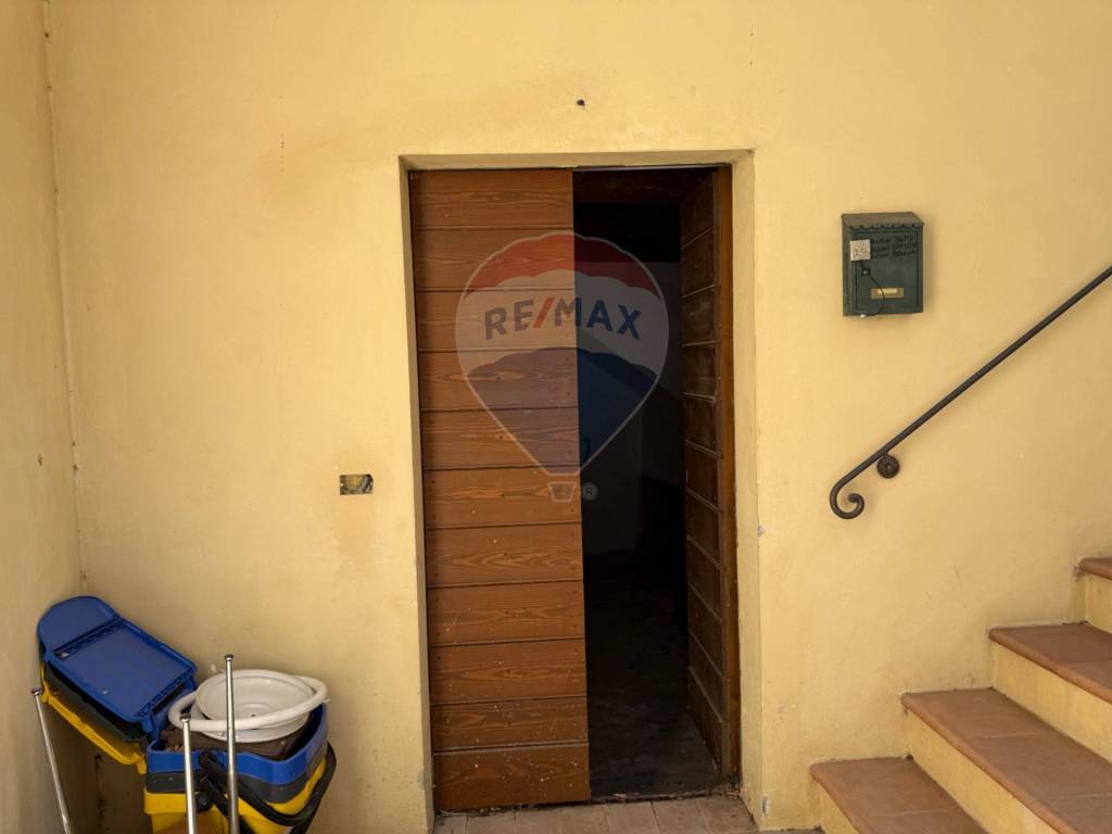 Casa indipendente a Foligno in LOC. BELFIORE - Foto 3