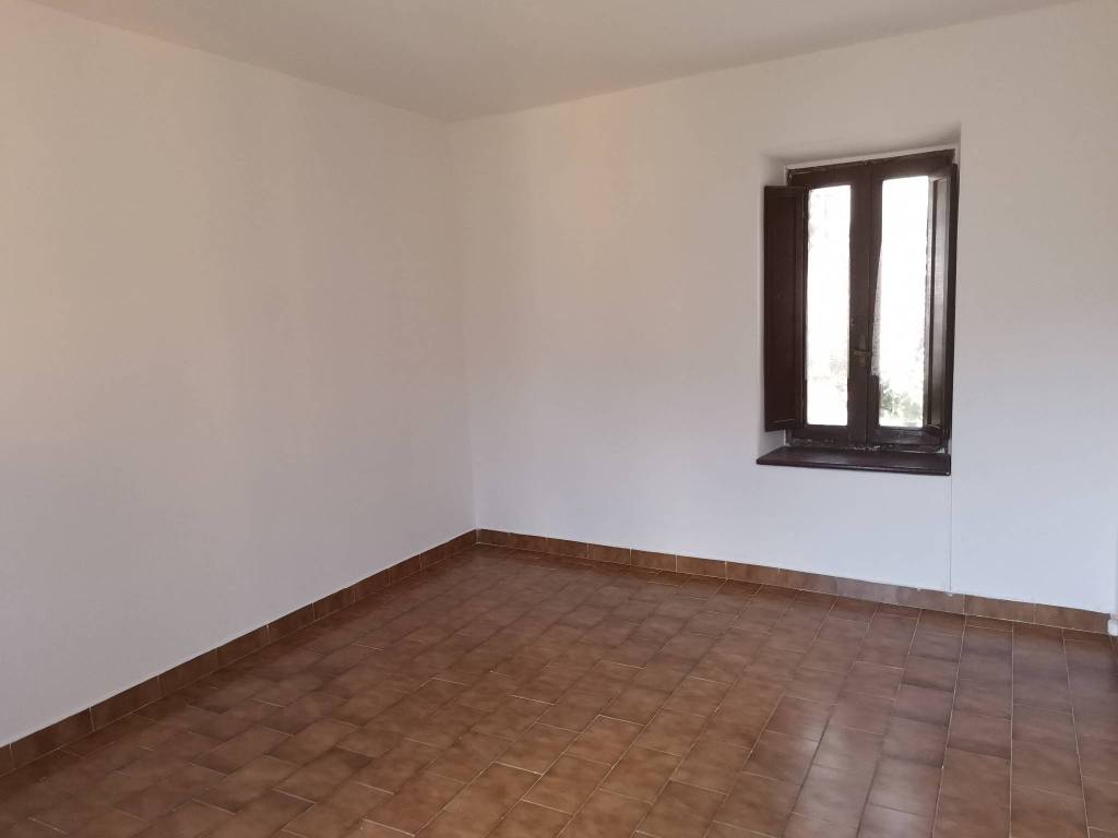 Appartamento a Cuveglio in Via Arcumeggia, 9 - Foto 4