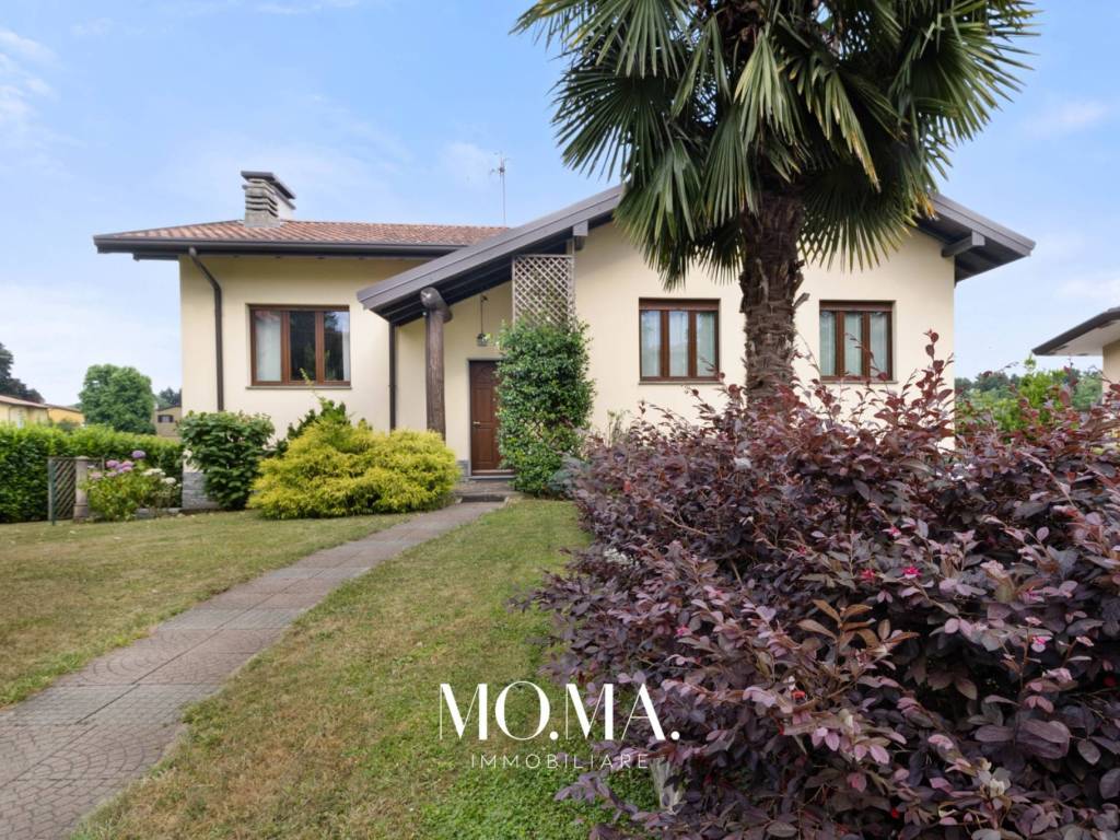 Villa a Casatenovo in Via Alcide De Gasperi, 55 - Foto 3