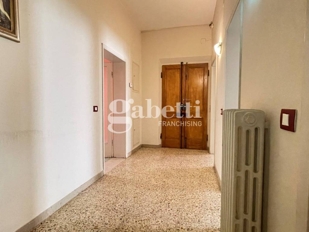 Appartamento a Firenze in Via della Rondinella - Foto 3