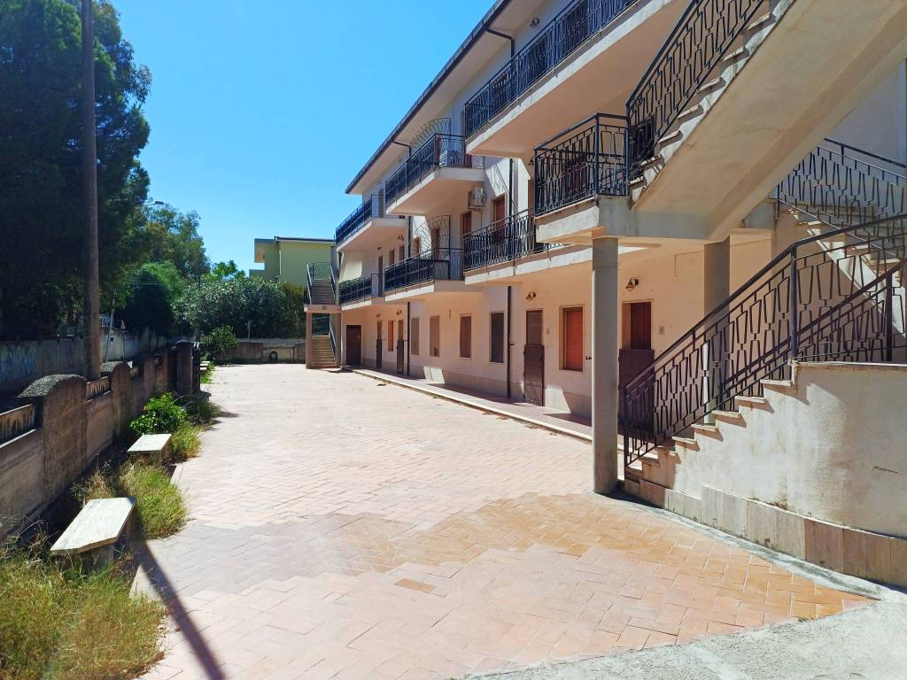 Appartamento a Sellia marina in Viale Amalfi - Foto 4