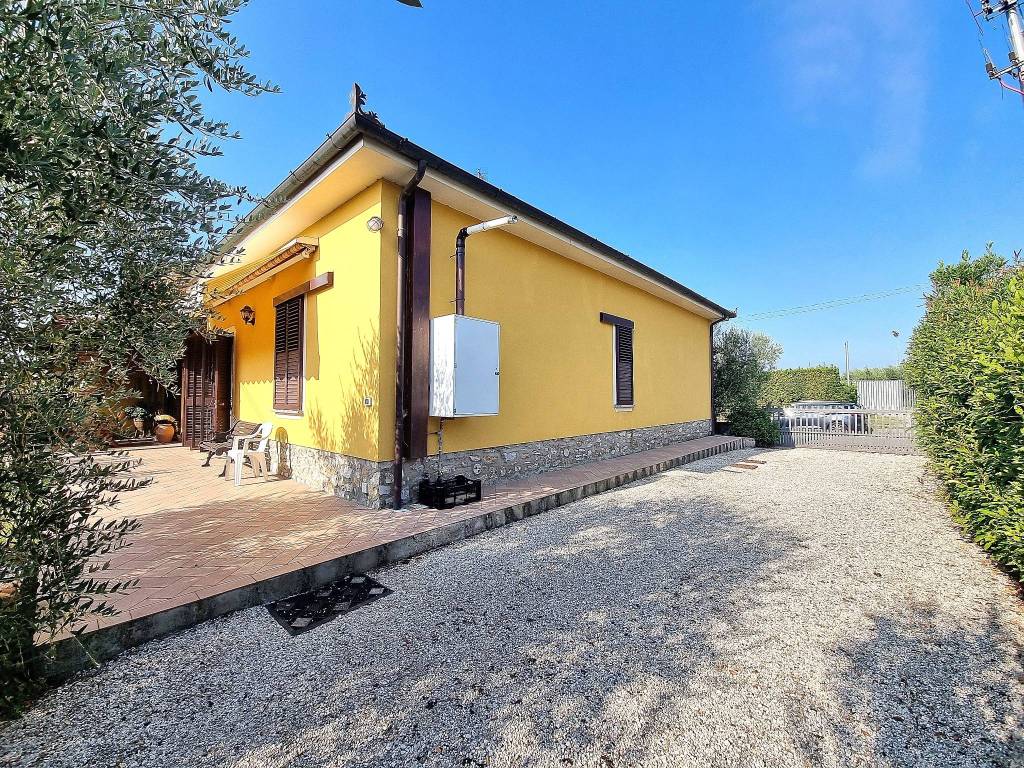 Villetta a schiera a Monsummano terme in Via Pozzarello-Violi - Foto 2