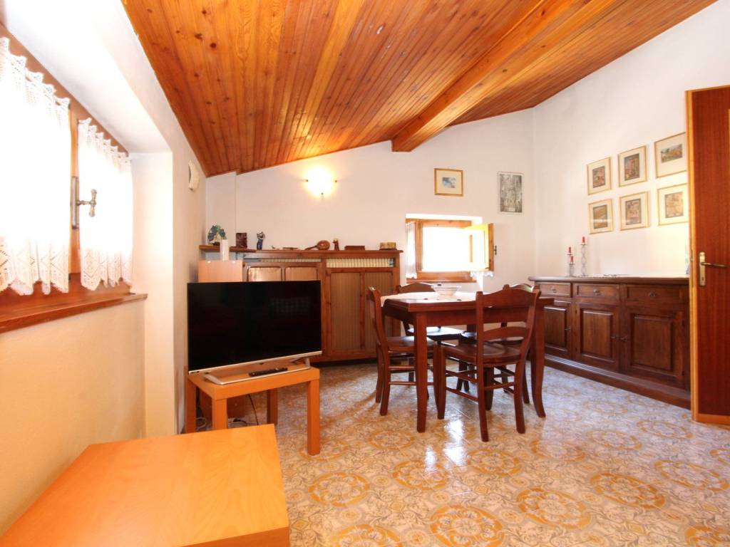 Appartamento a Cerete in Via Presolana, 16 - Foto 2